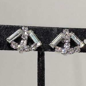 Vintage Fan Style Rhinestone Baguette Round Earrings